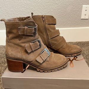 Crown Vintage Asisa tan suede boots with buckle detail Size 6.5